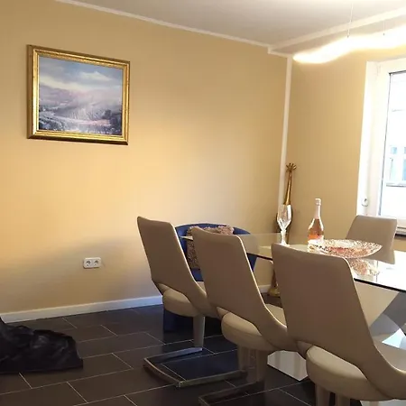 Ein Paar Schritte Zum