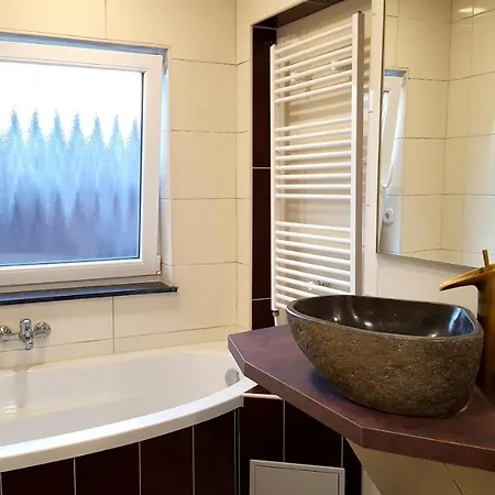 Ein Paar Schritte Zum Apartment